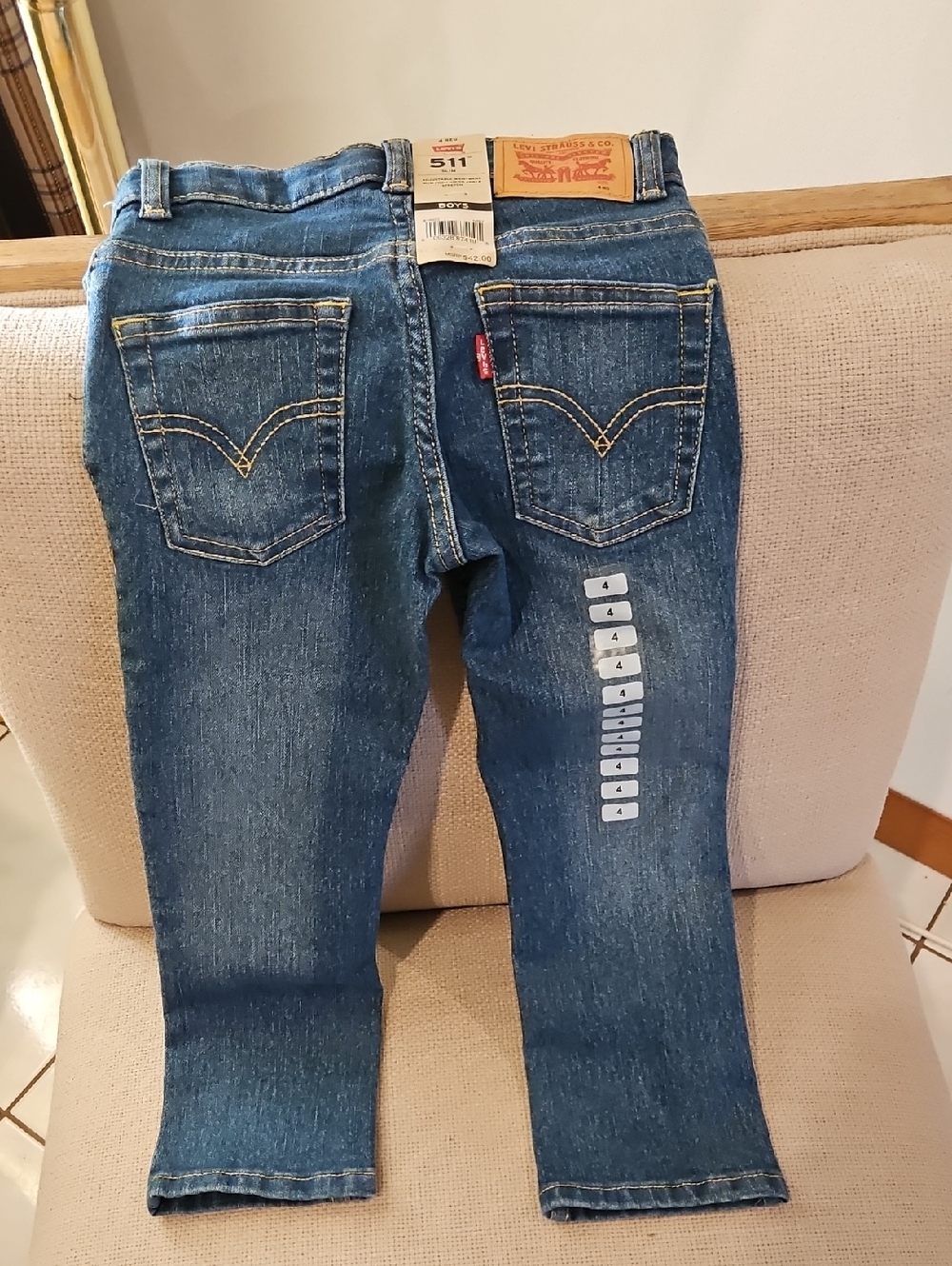 Levi's Kids Straight-Leg Jeans in Medium Blue